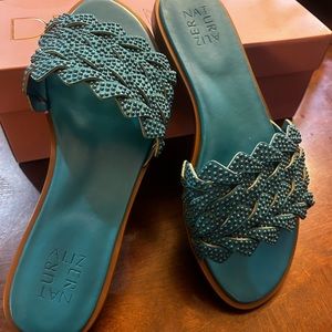 Naturalized shoes nwt